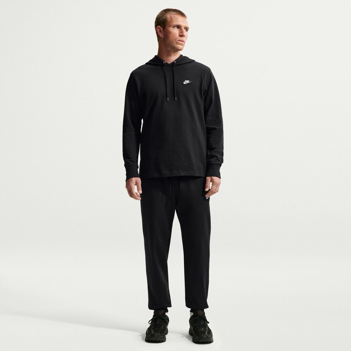 Pantalon Buzo Nike FQ4330-010 Negro