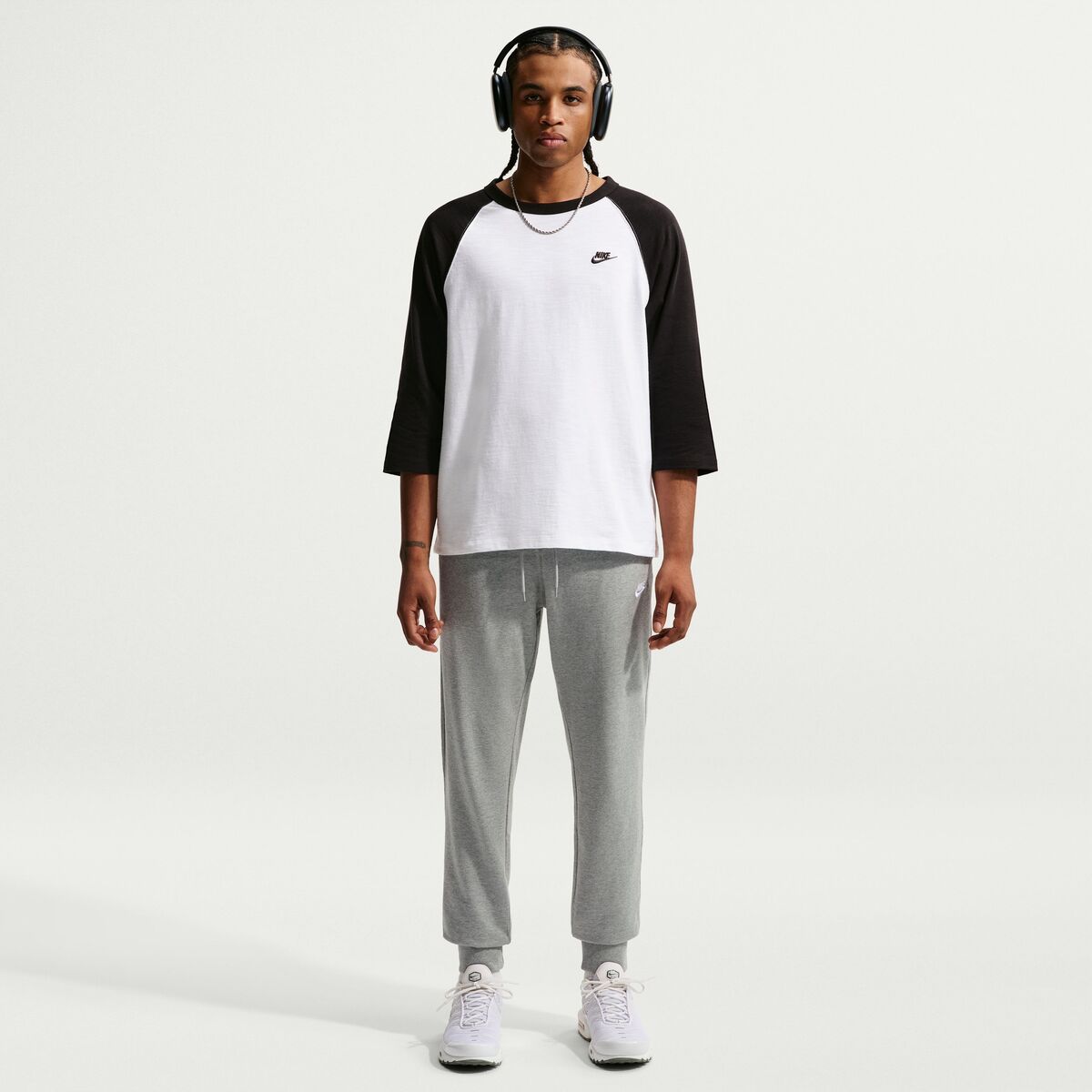 Pantalon Buzo Nike FQ4330-063 Gris